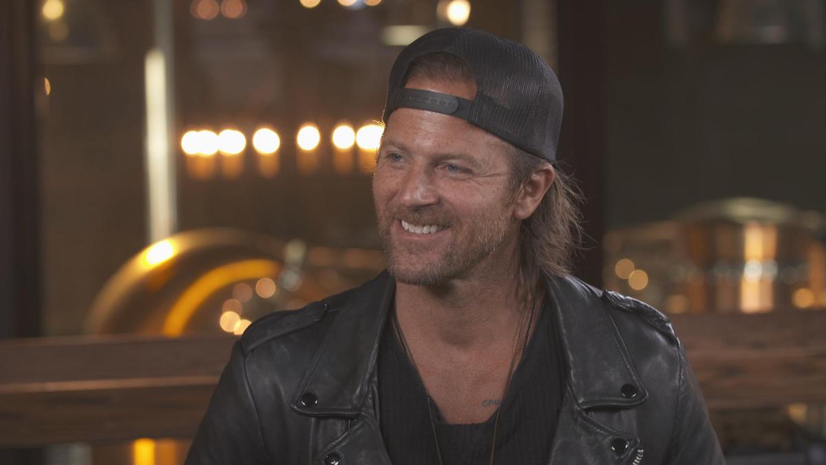 Kip Moore Celebrates Success Of 'She's Mine' | ETCanada.com