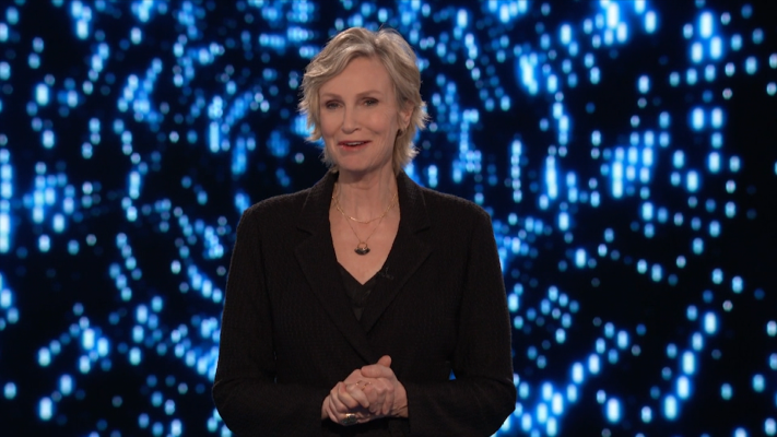 Jane Lynch On Hosting ‘Weakest Link’ Revival