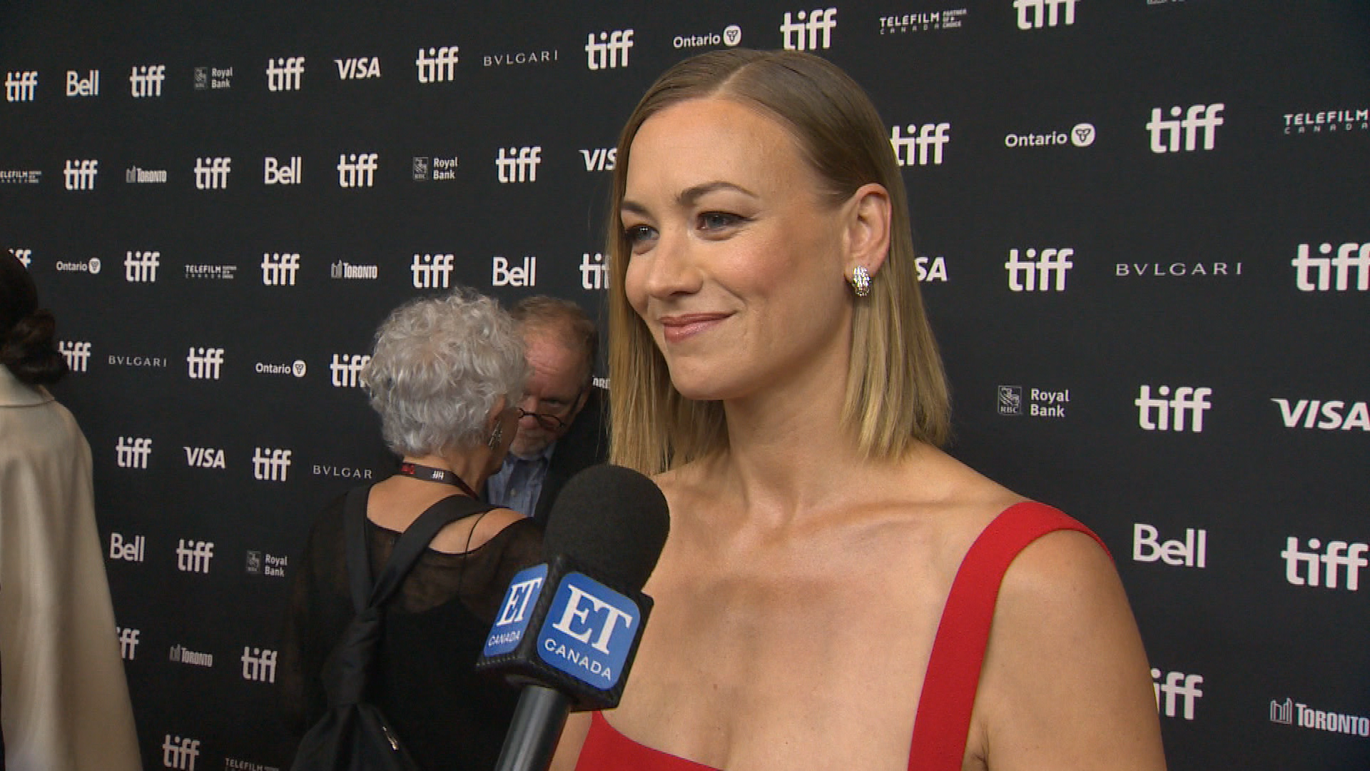 Speaking with ET Canada at TIFF, Yvonne Strahovski shares what fans can exp...